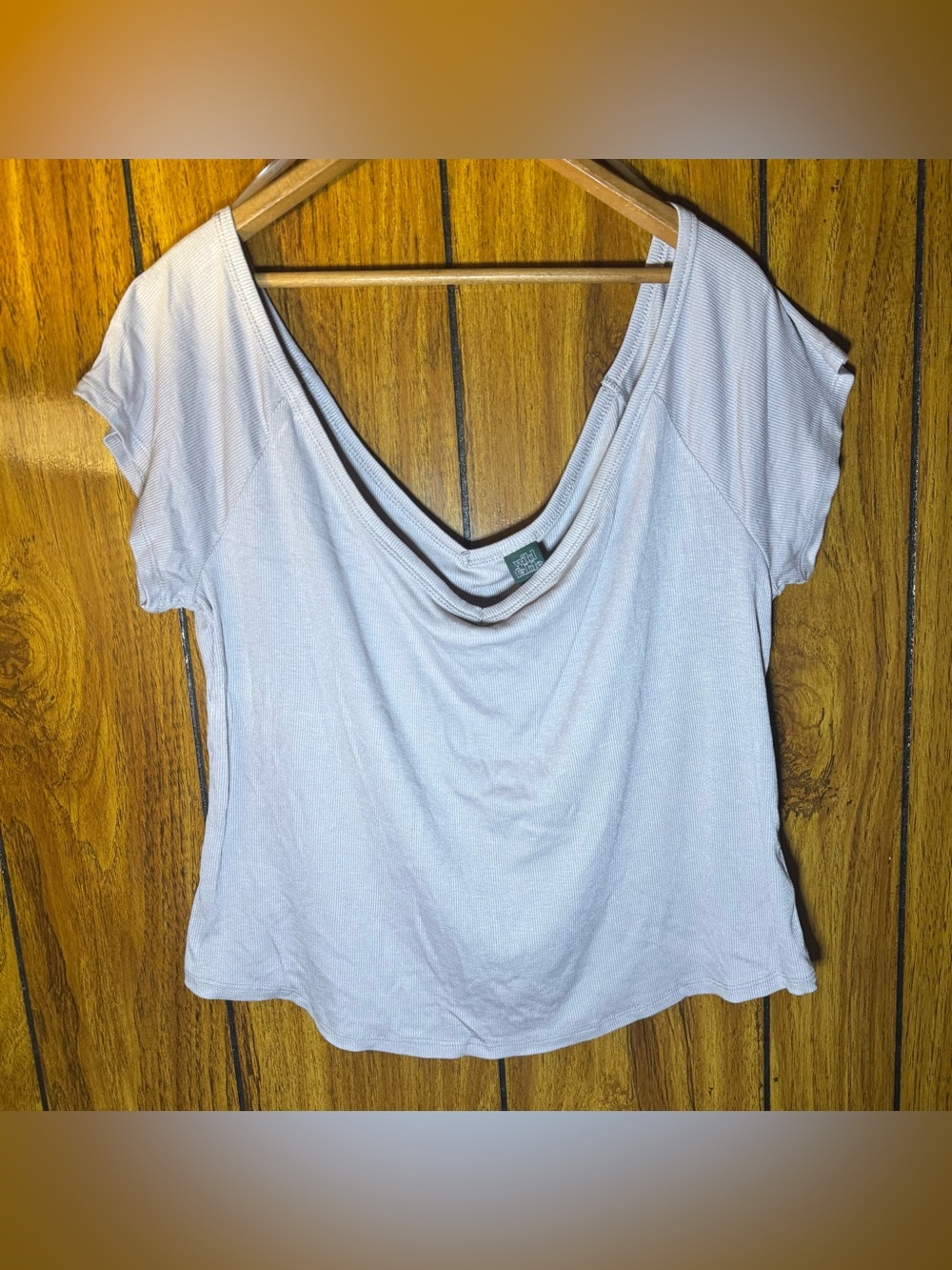 Wild Fable Women's XXLarge Nickel Short Sleeve Slight Crop Top Neutral Comfy